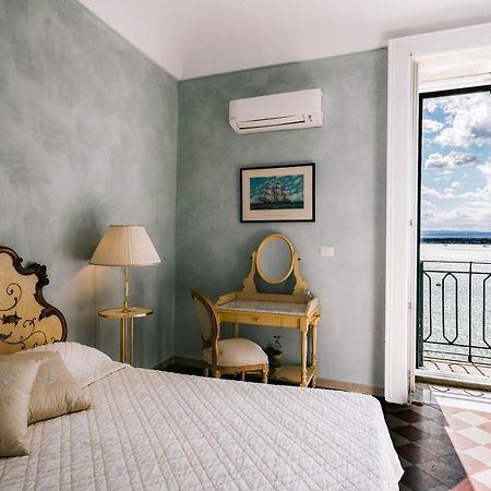 Dimora Di Ulisse Sea View Holiday Apartment Syracuse Luaran gambar
