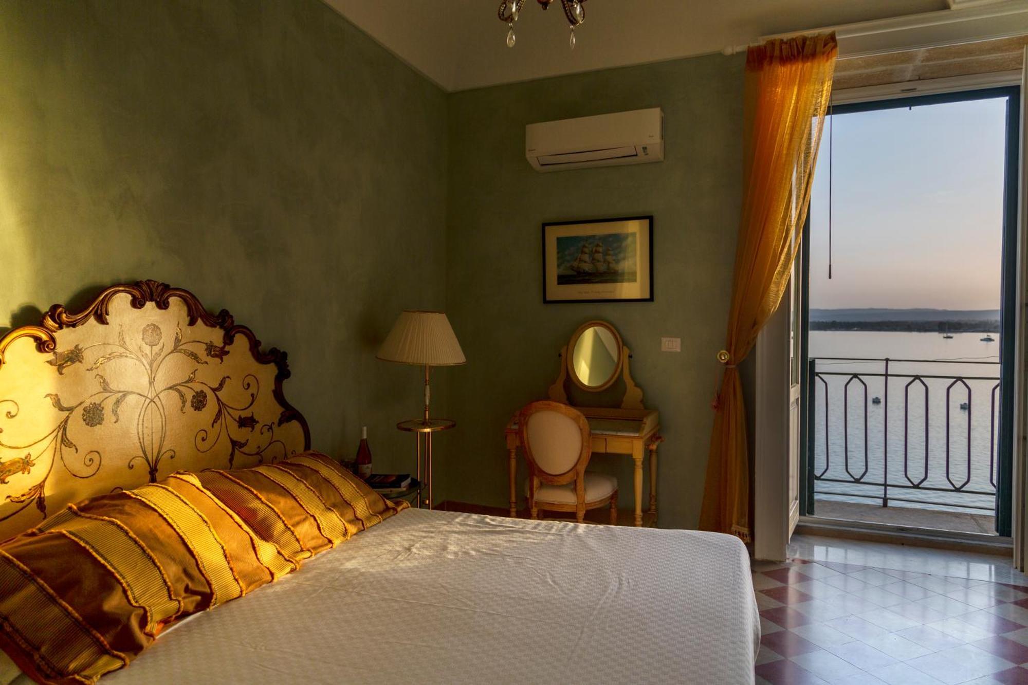 Dimora Di Ulisse Sea View Holiday Apartment Syracuse Luaran gambar