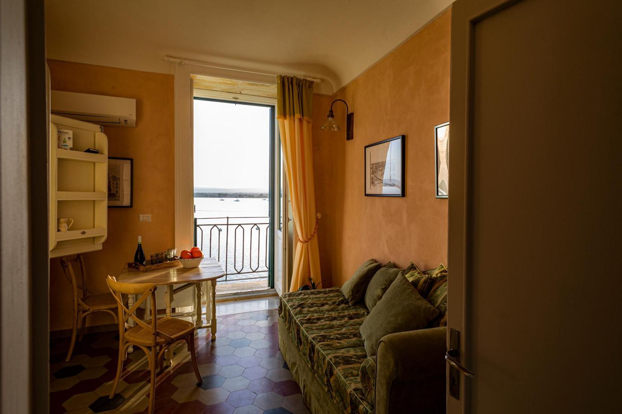 Dimora Di Ulisse Sea View Holiday Apartment Syracuse Luaran gambar