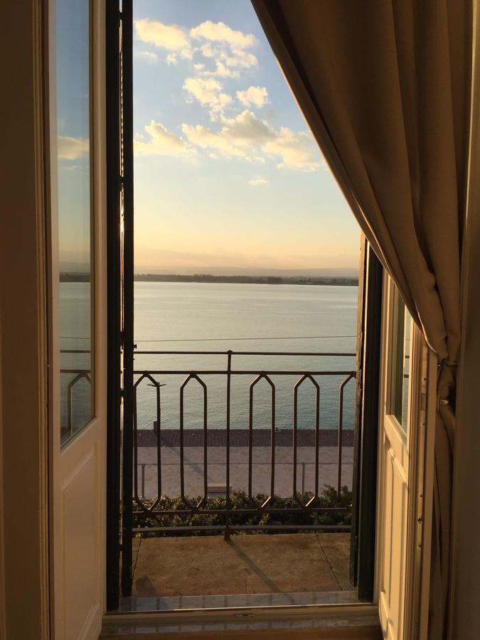 Dimora Di Ulisse Sea View Holiday Apartment Syracuse Luaran gambar